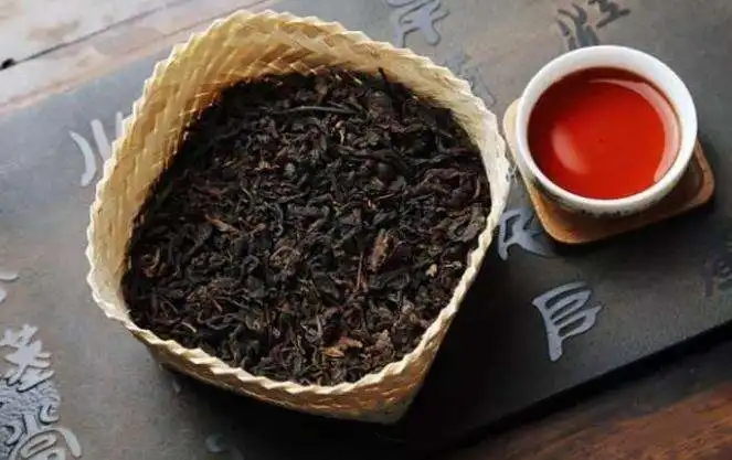 與時間做朋友——普洱生茶的陳化分析