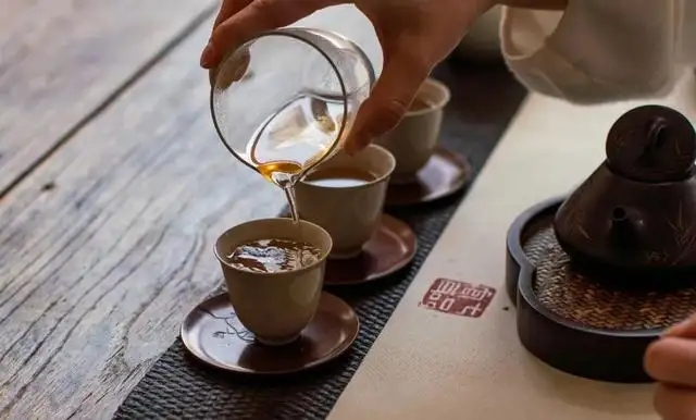 在家喝茶，或許才是我們對(duì)抗疫情的貢獻(xiàn)