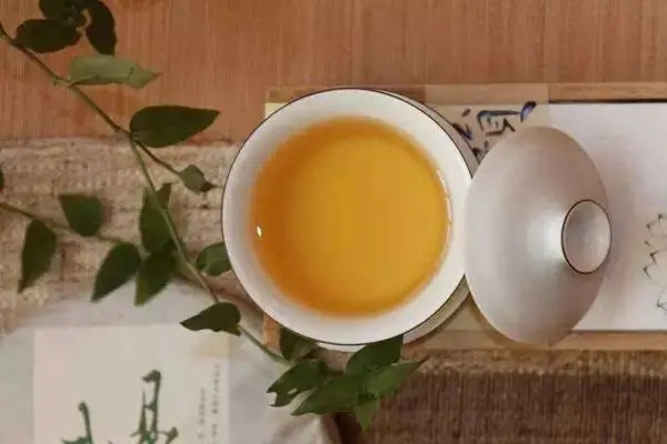 都在追求“古樹(shù)純料”，拼配茶真的不如純料的？